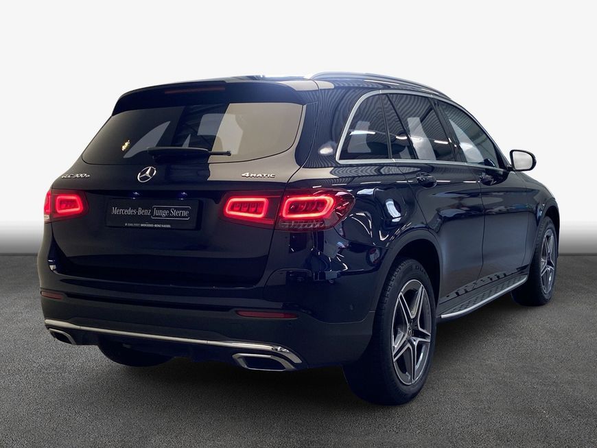 Mercedes-Benz GLC 300 e 4M AMG Pano AHK HiFi IMega Farbkombi foto 2
