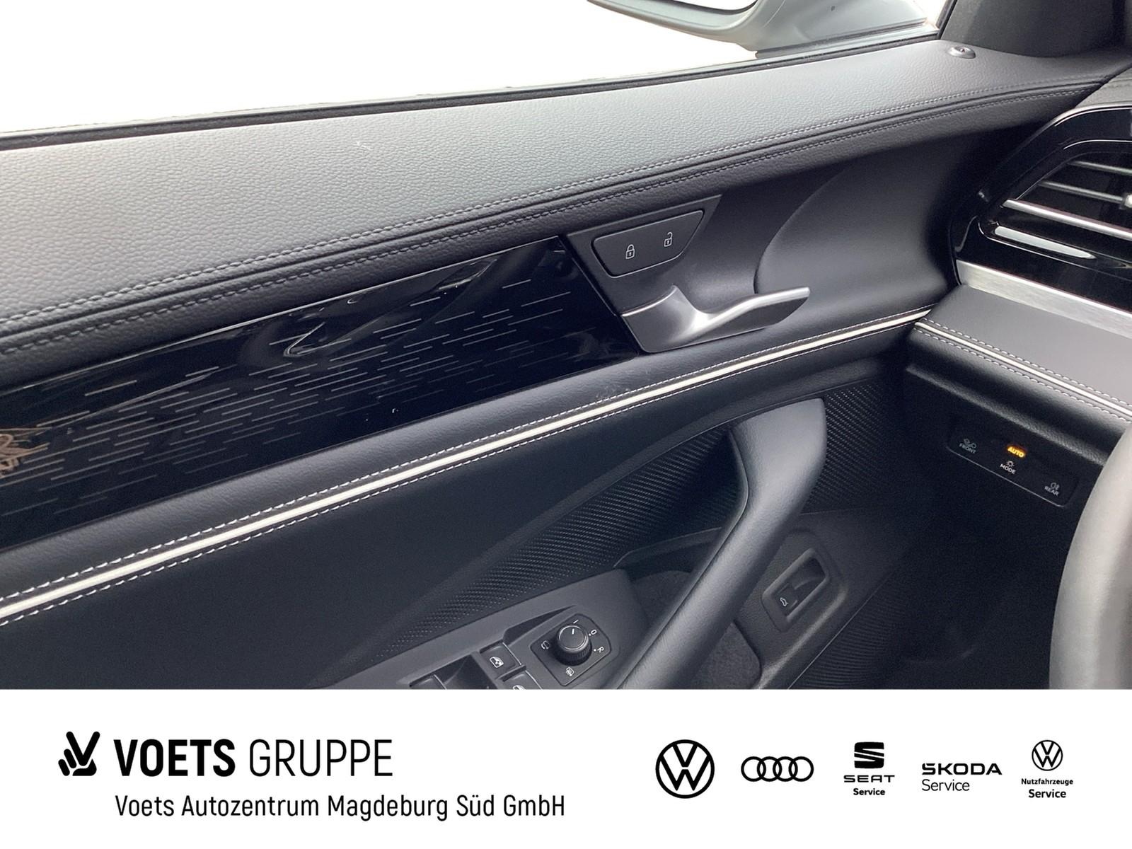 Volkswagen Passat Elegance 2,0 l TDI SCR DSG NAVI+AHK+LED