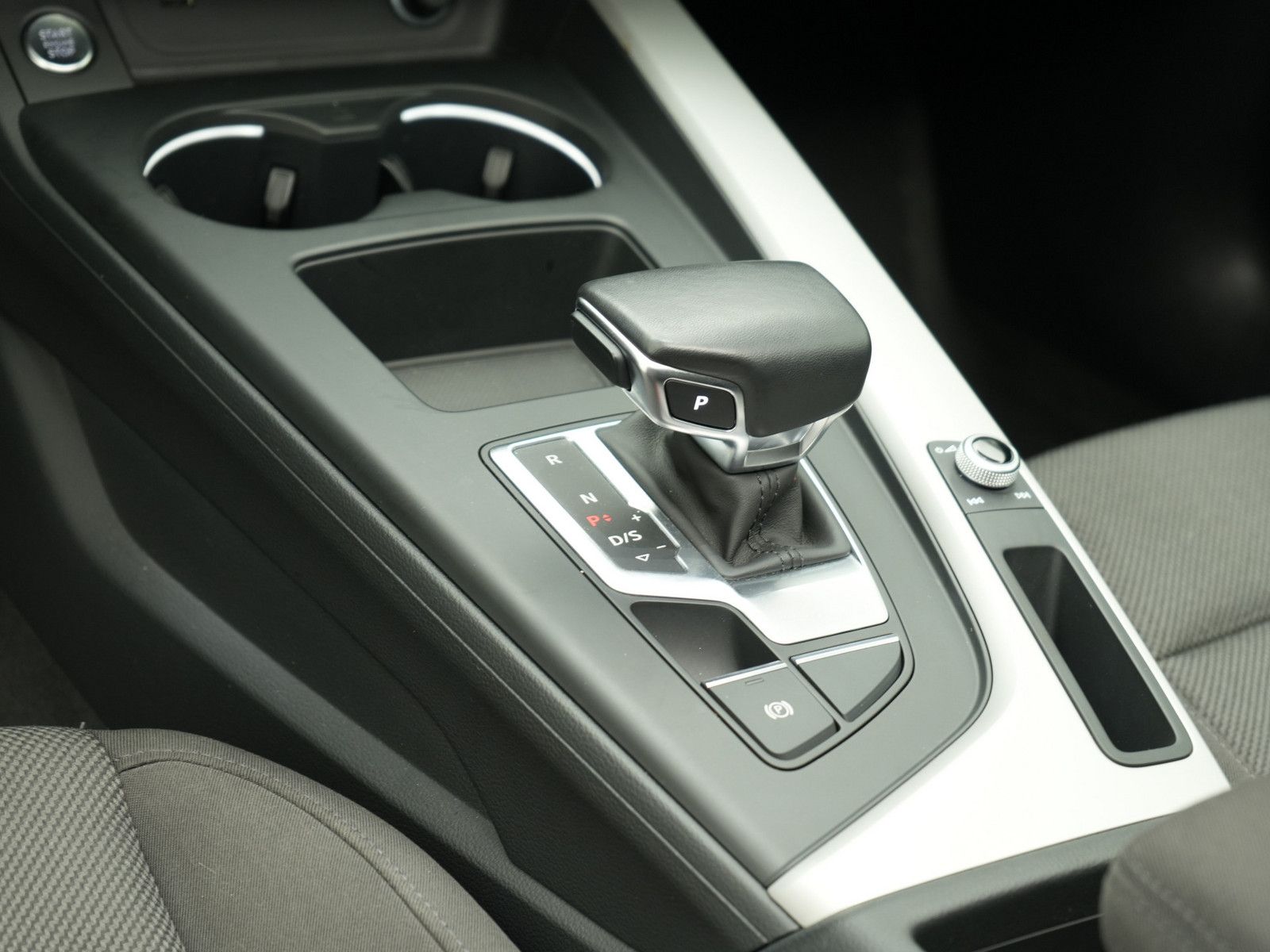 Audi A4 - Bild 11