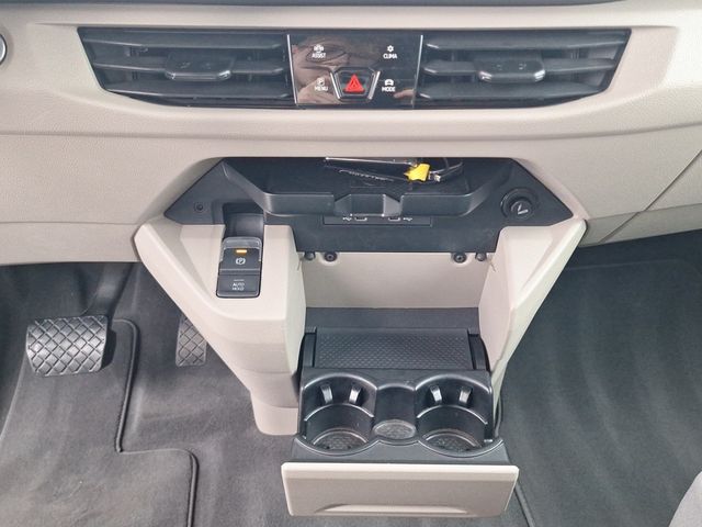 T7 Multivan Life KÜ TDI DSG