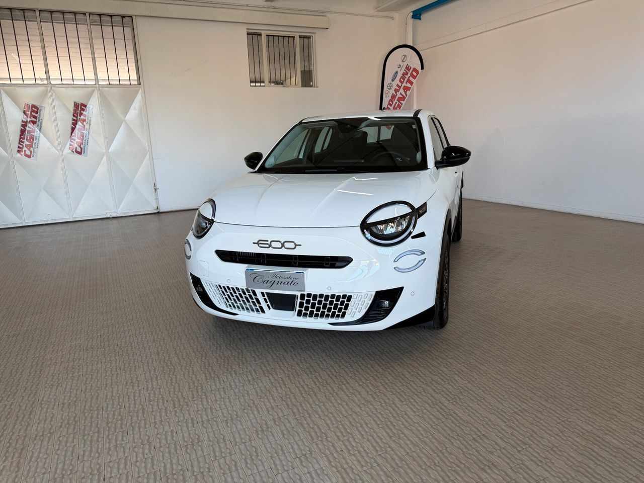 Fiat 600 Hybrid 145 CV DCT MHEV+Pack style+Pack  imagem 2