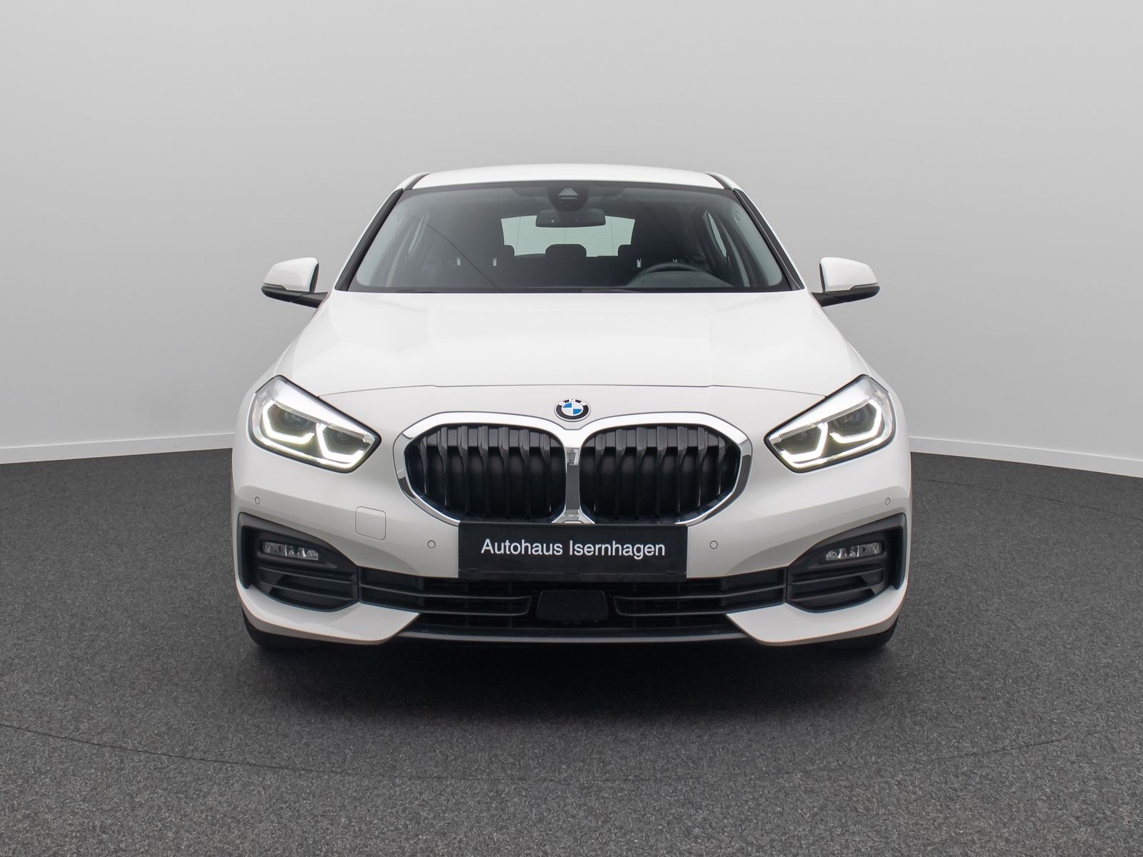 Fahrzeugabbildung BMW 116d Kamera DAB Sitzhzg LED Geschwindigkeitsreg