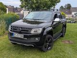 Volkswagen Amarok Ultimate Zahnriemen u. Tüv neu