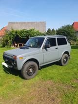 Lada Niva 4x4 Urban - Lada Urban: 4.4