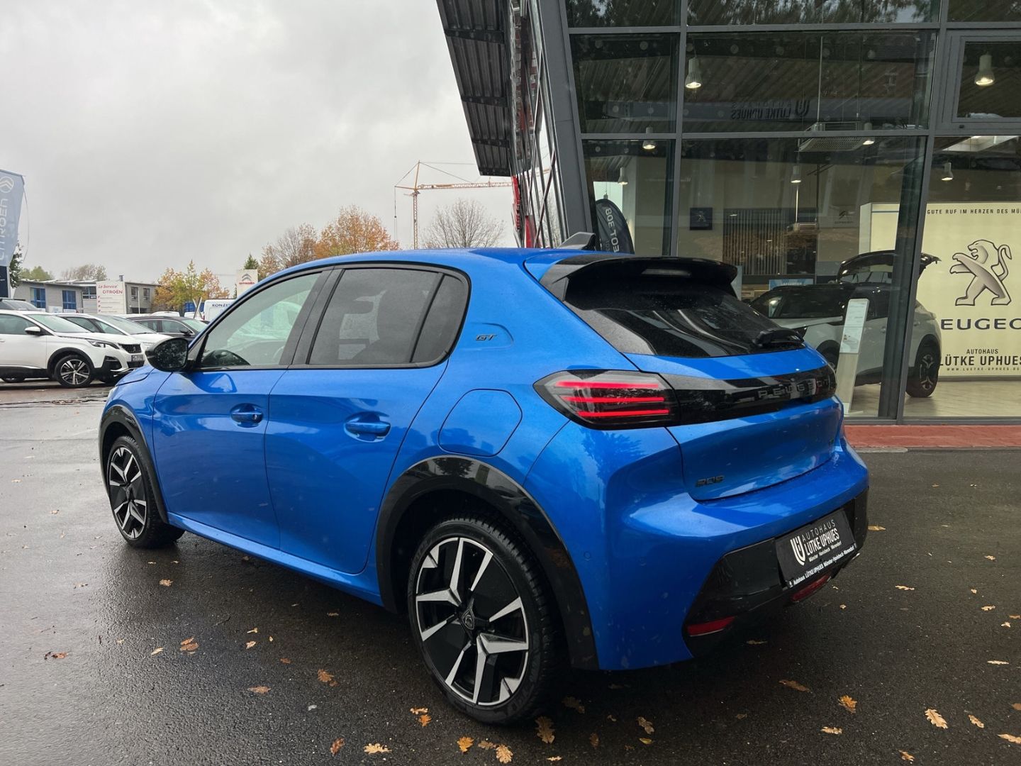 Fahrzeugabbildung Peugeot 208 GT PureTech 100 Navi 360 Kamera DAB SHZ ACC
