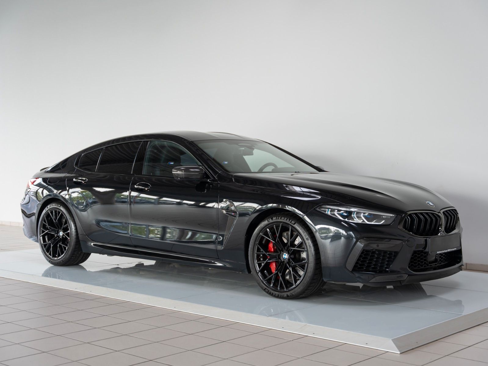 Fahrzeugabbildung BMW M8 Competition GC B&W 360° Laser HUD SoftCl Voll