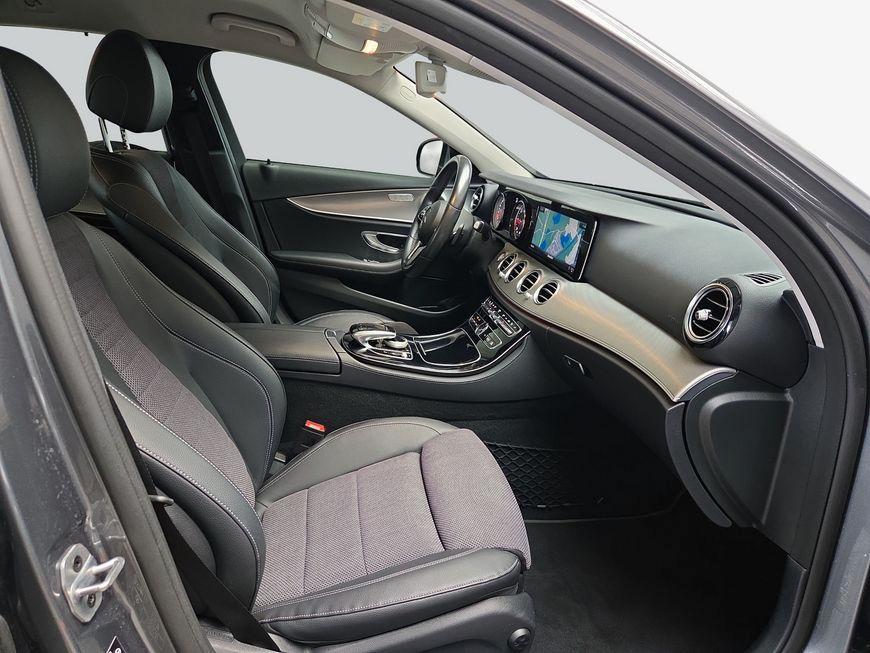 Mercedes-Benz E 220 d 4Matic T Avantgarde Multibeam Fahrassist