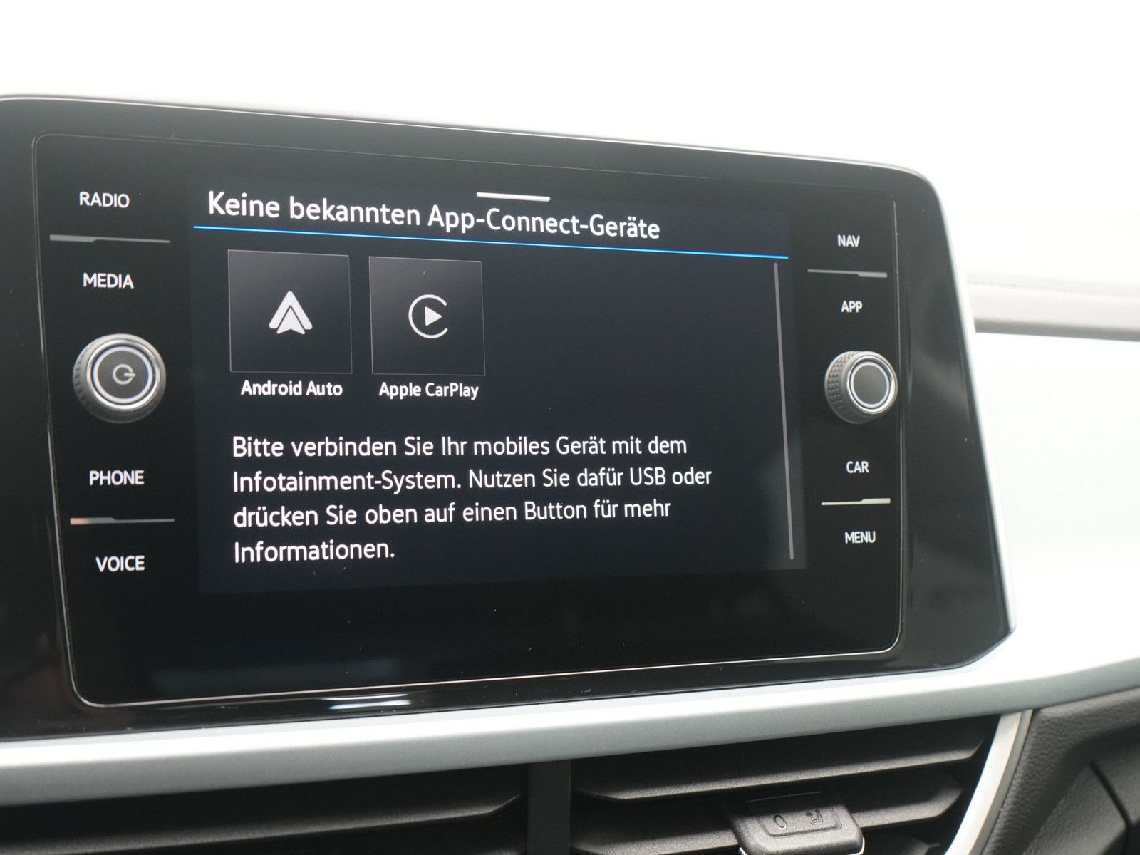 Volkswagen T-Roc - Bild 10
