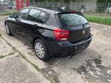 BMW 116d Sport Line - BMW 1er Reihe: Schwarz