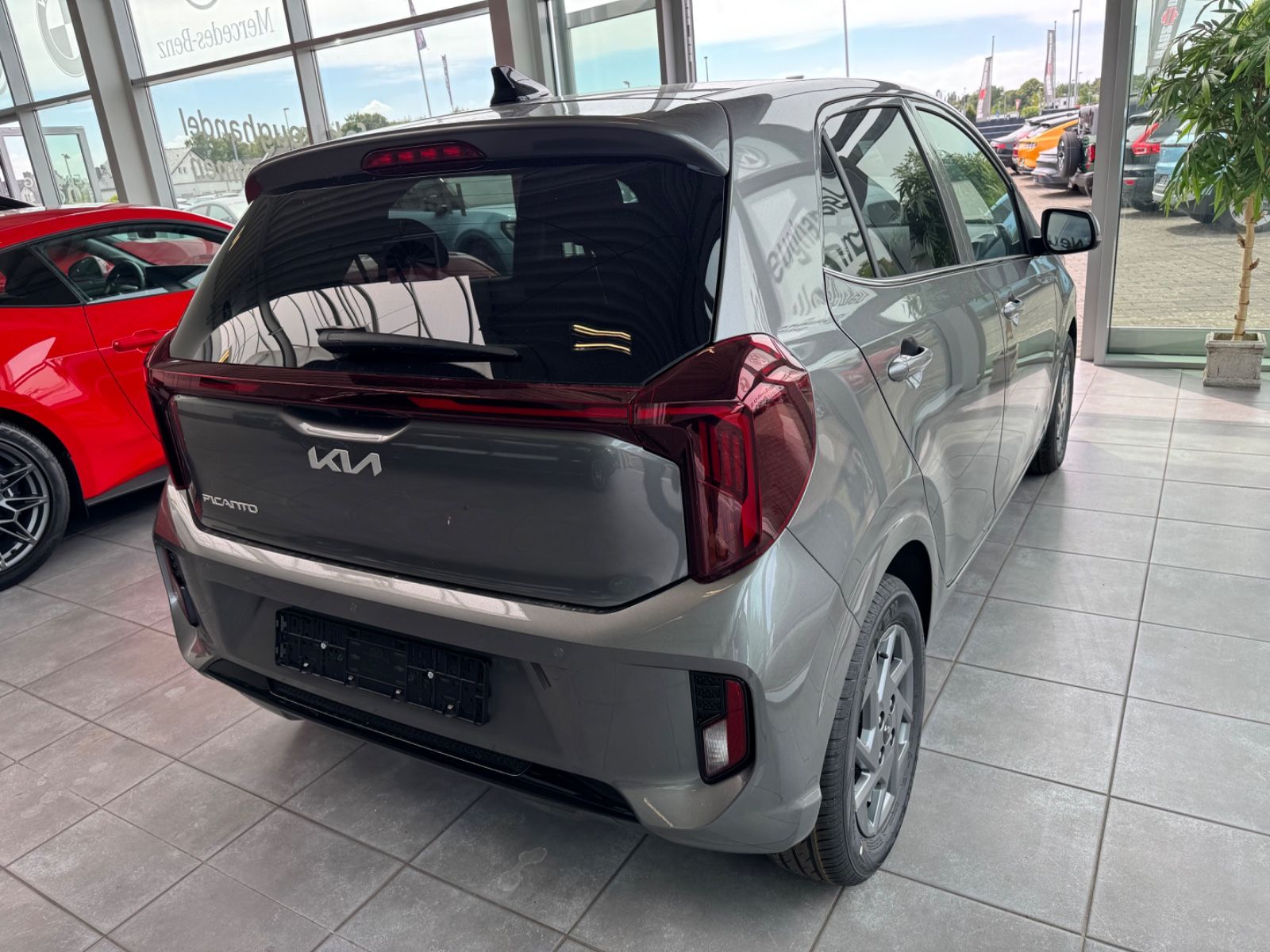 Fahrzeugabbildung Kia Picanto Dyn Line Plus/Sofort