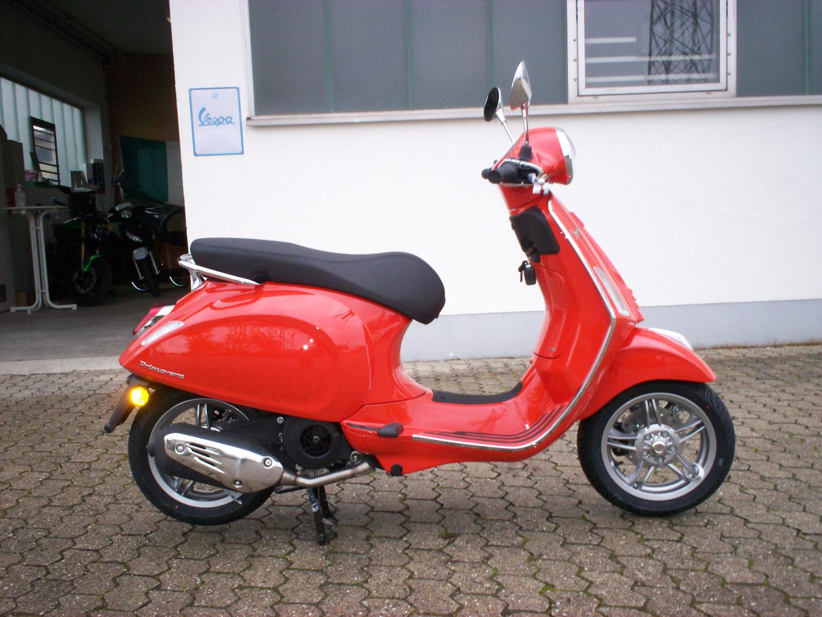 Vespa Frühlingsaktion Vespa Primavera 125