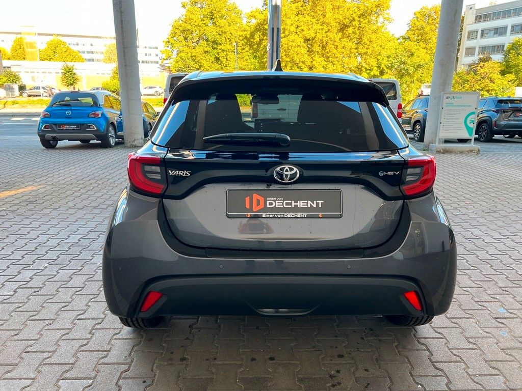 Fahrzeugabbildung Toyota Yaris Hybrid Teamplayer Comfortpaket