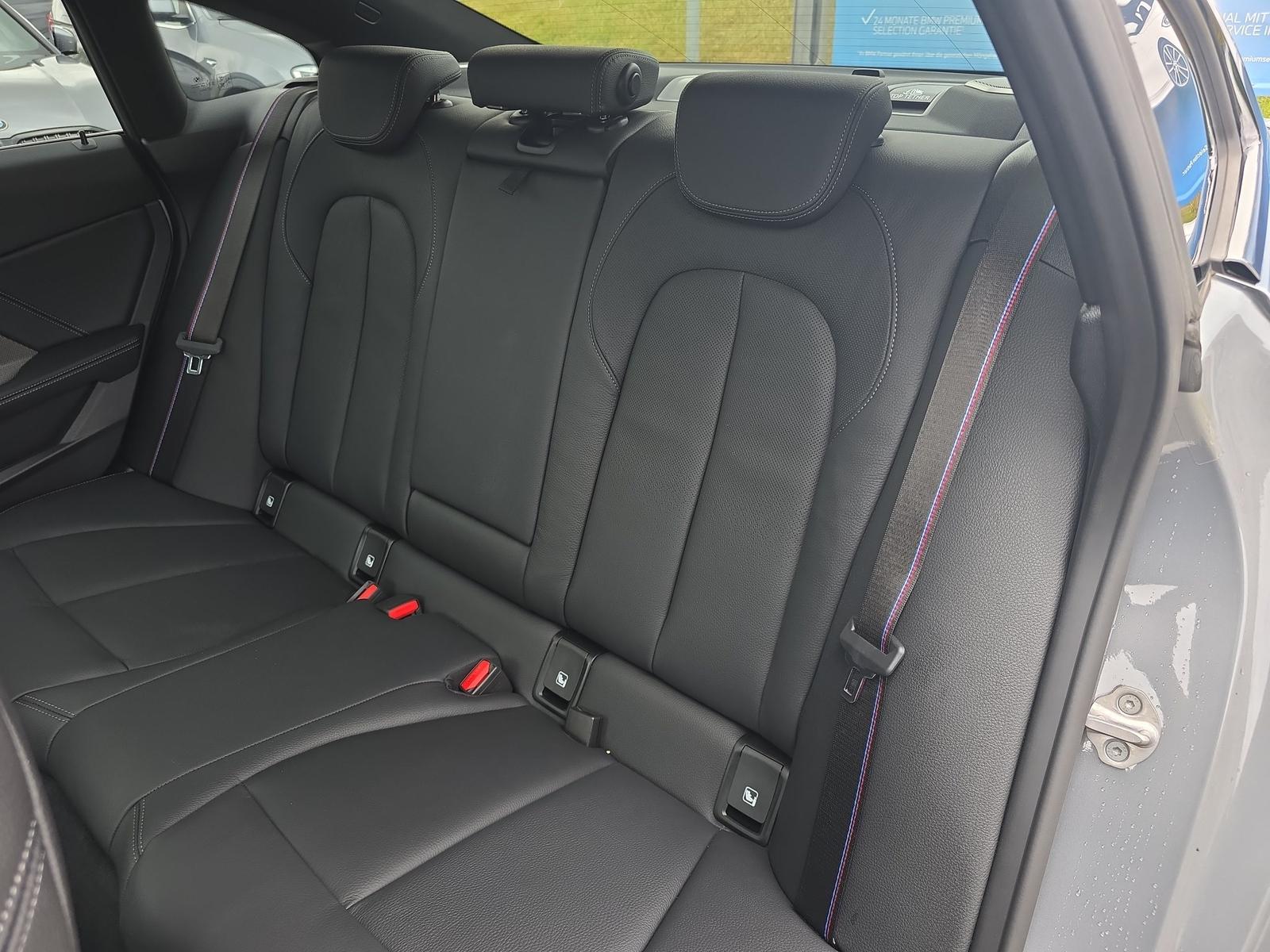 BMW M235i xDrive Gran Coupé Head-Up HK HiFi ACC