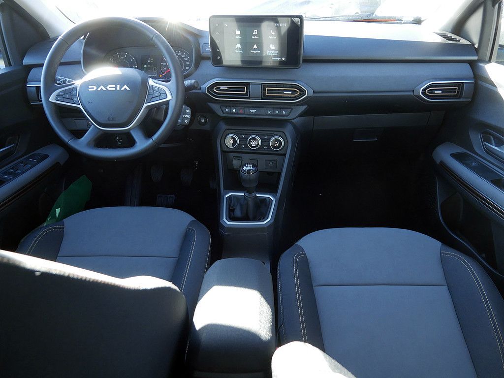 Fahrzeugabbildung Dacia Sandero Stepway Extreme TCe 110