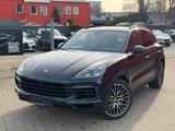 Porsche Cayenne S Sport-Chrono/Pano/Matrix/Bose/360/18-W - Porsche aus 2017