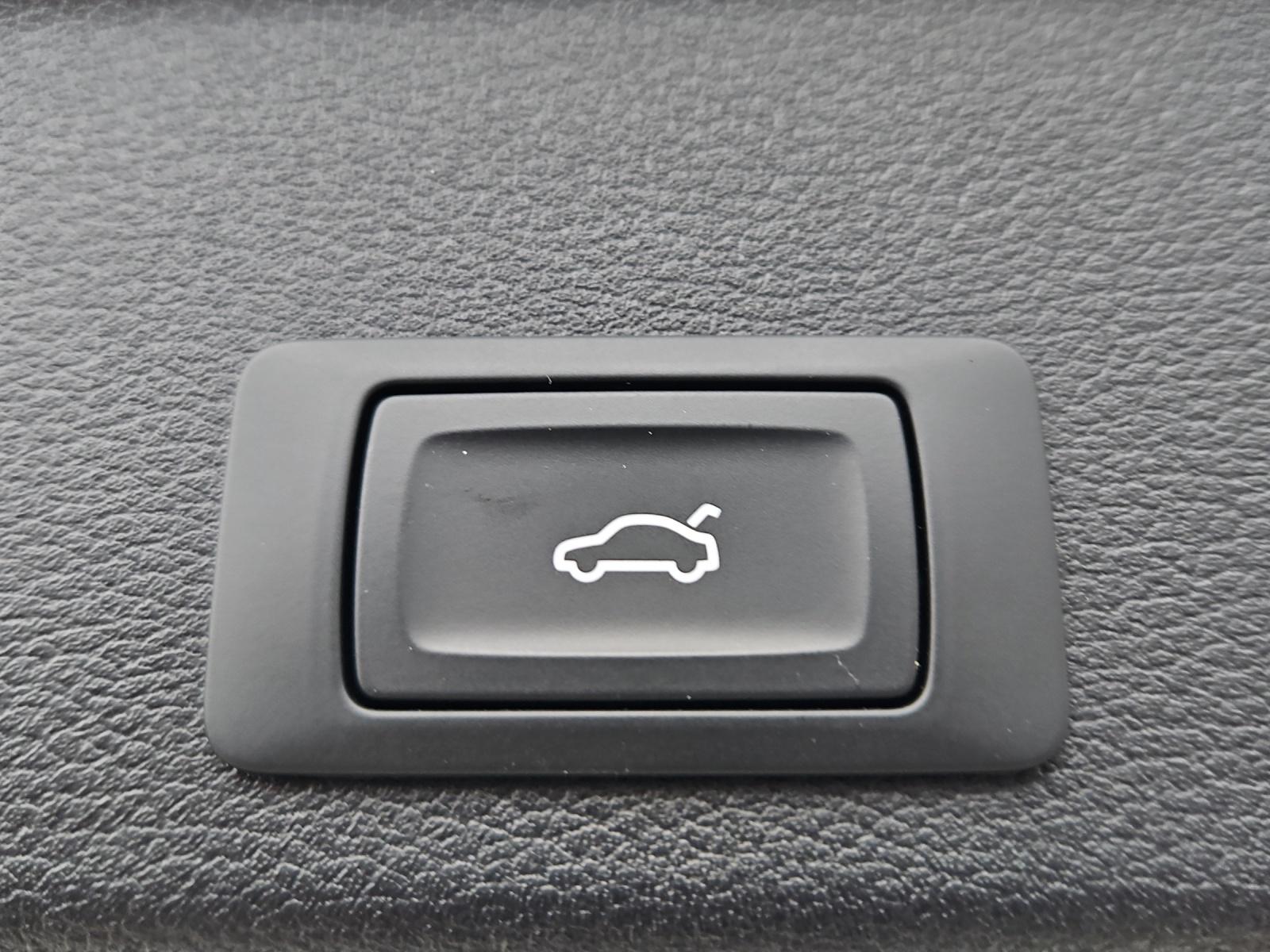 Audi A4 Avant 40 TDI S tronic NaviPlus HeadUp SHZ APS, миниатюра 14