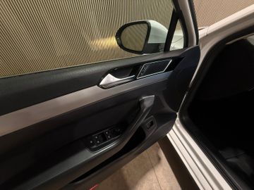 Volkswagen Passat Variant - 9