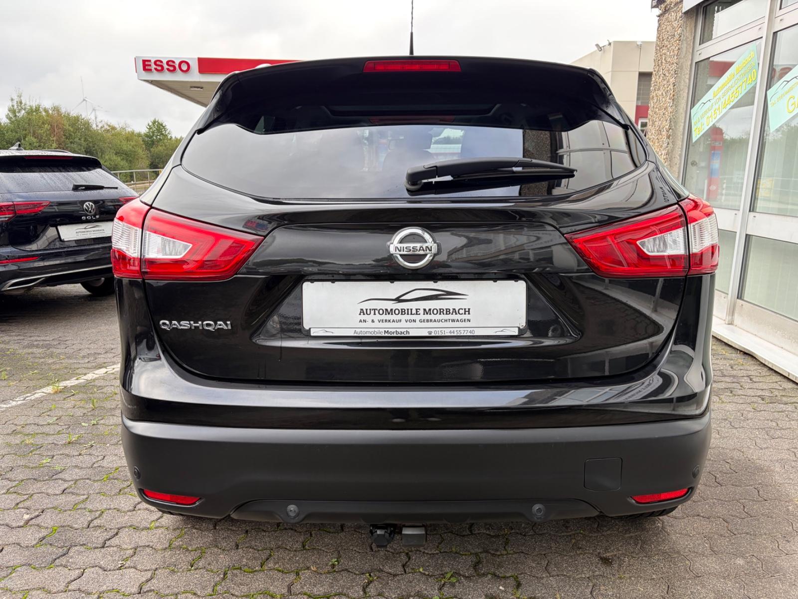Nissan Qashqai 360° 1.6*PANO*NAVI*LED*360°-CAM*1HAND*LM