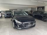 Hyundai I30 1.4 100PS Select - Hyundai i30: Ps