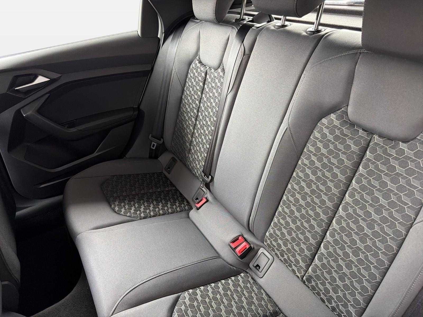 Audi A1 Sportback 25 TFSI advanced OPTIK LED 17", миниатюра 11