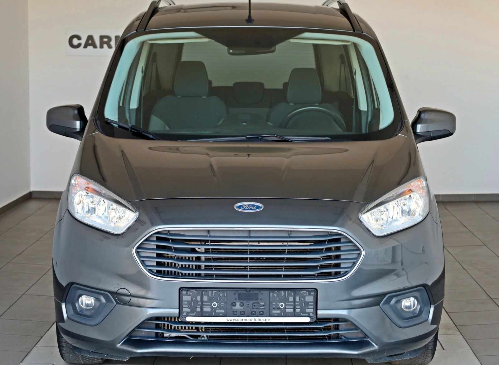 Fahrzeugabbildung Ford Tourneo Courier Titanium SH,GRA,Apple CarPlay