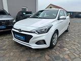 Hyundai i20 blue 1.2 Trend Digital,- Navigations-Paket - gebrauchte Hyundai i20 aus dem Jahr 2020