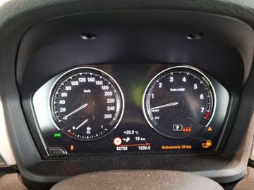 BMW X1 - 8