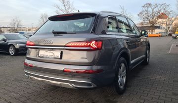 Audi Q7 - 8