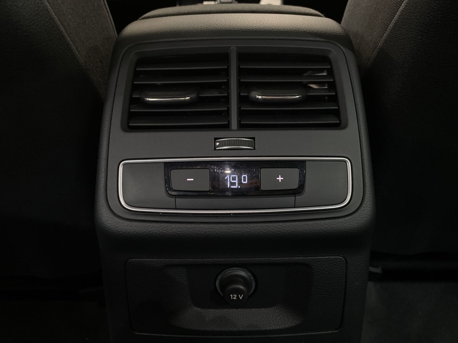 Audi A4 - Bild 15