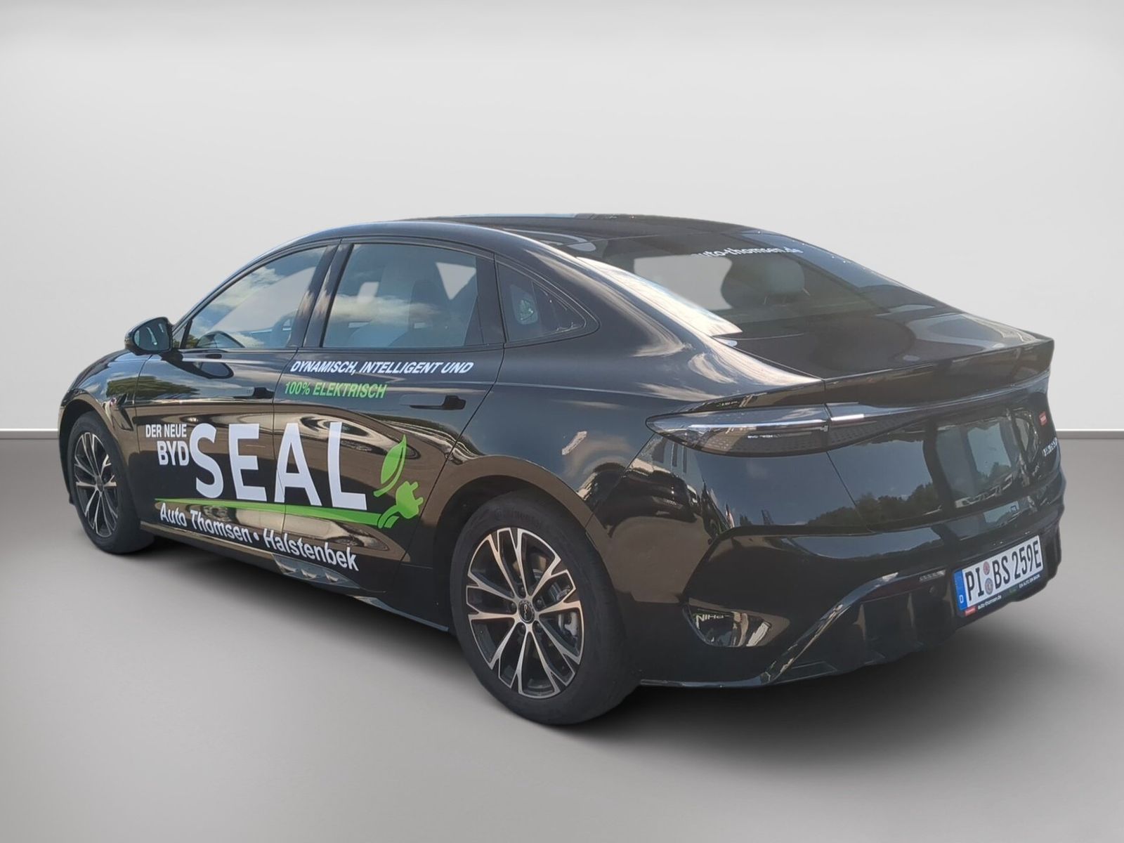 BYD SEAL