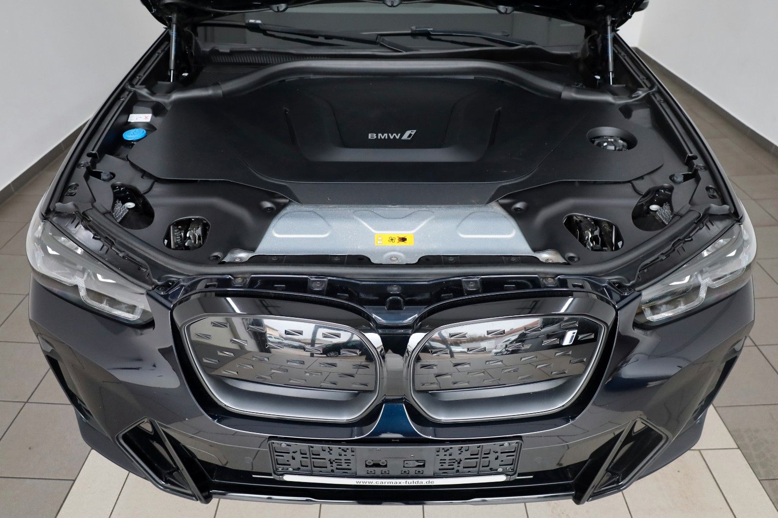 Fahrzeugabbildung BMW iX3 M Sport Inspiring,Navi,LED,SH,Panorama,AHK