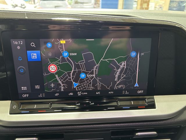 Ford Grand Tourneo Connect PHEV Titanium