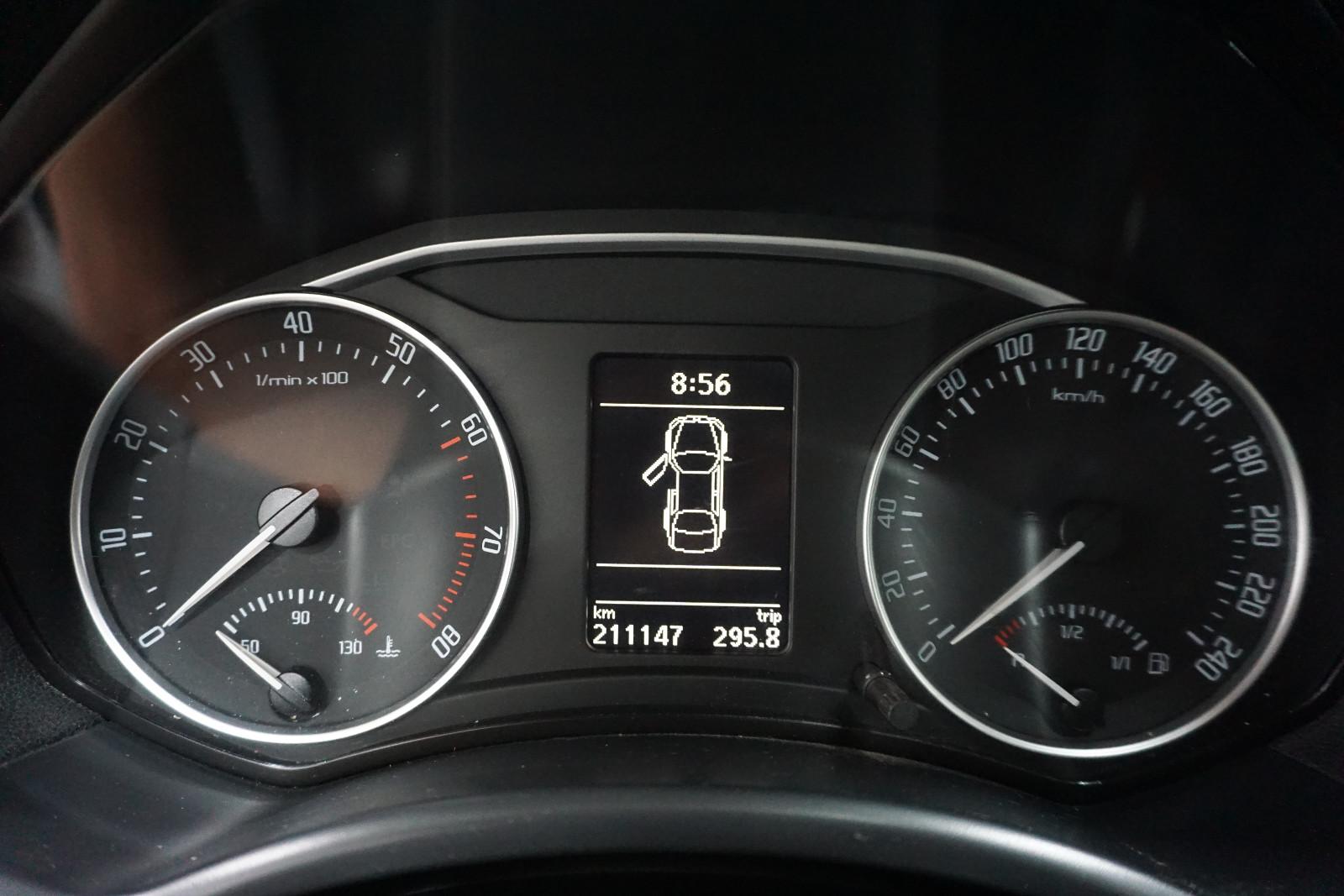 Skoda Octavia 2009 — photo 16