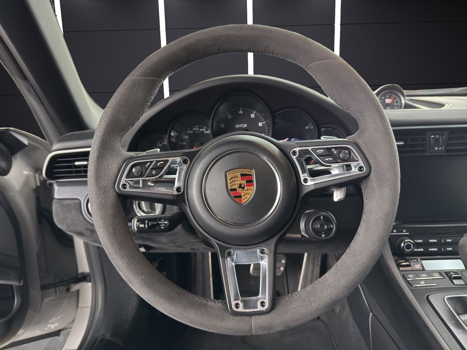 Fahrzeugabbildung Porsche 991 Targa 4 GTS/Aprooved/Bose/Lift/Sport-Design