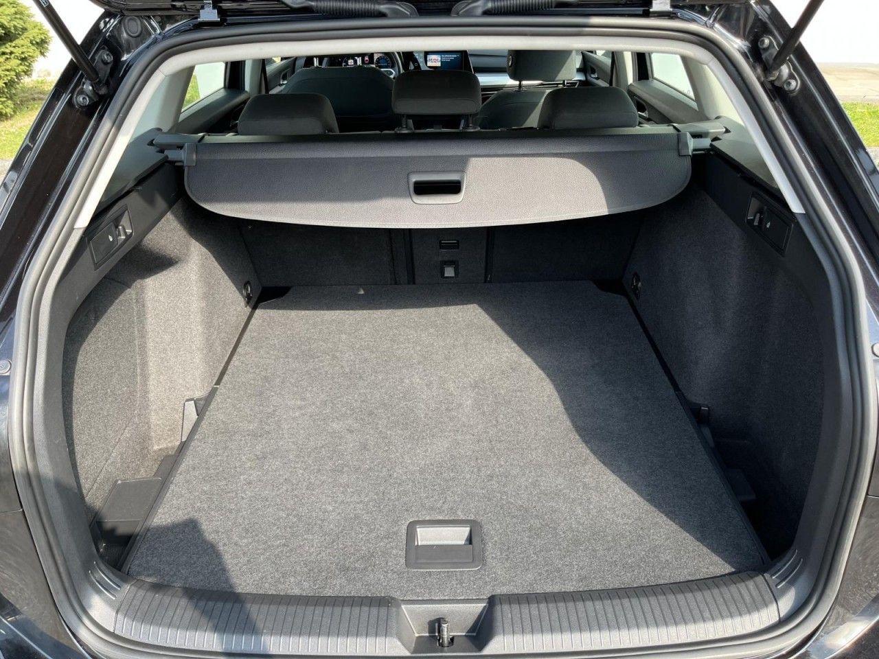 Volkswagen Golf - Bild 9