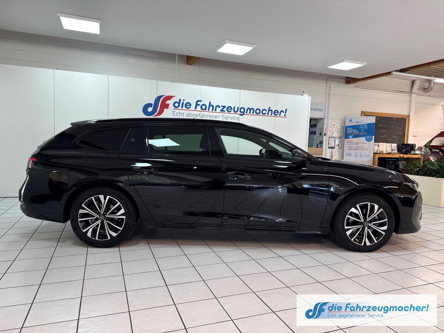 Fahrzeugabbildung Peugeot 508 SW Allure Pack 1.5 BlueHDi 130 EU6d Navi ACC