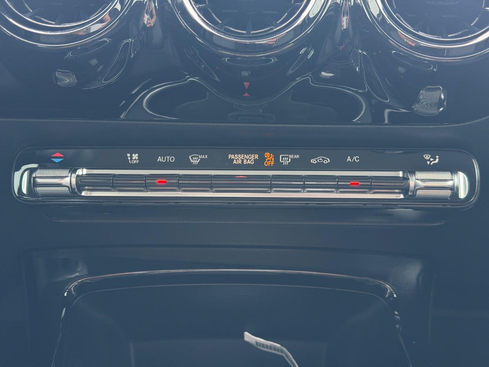 Mercedes-Benz A-Class d 8G-DCT CarPlay Spur DAB MBUX PDC SHZ Alu, миниатюра 22