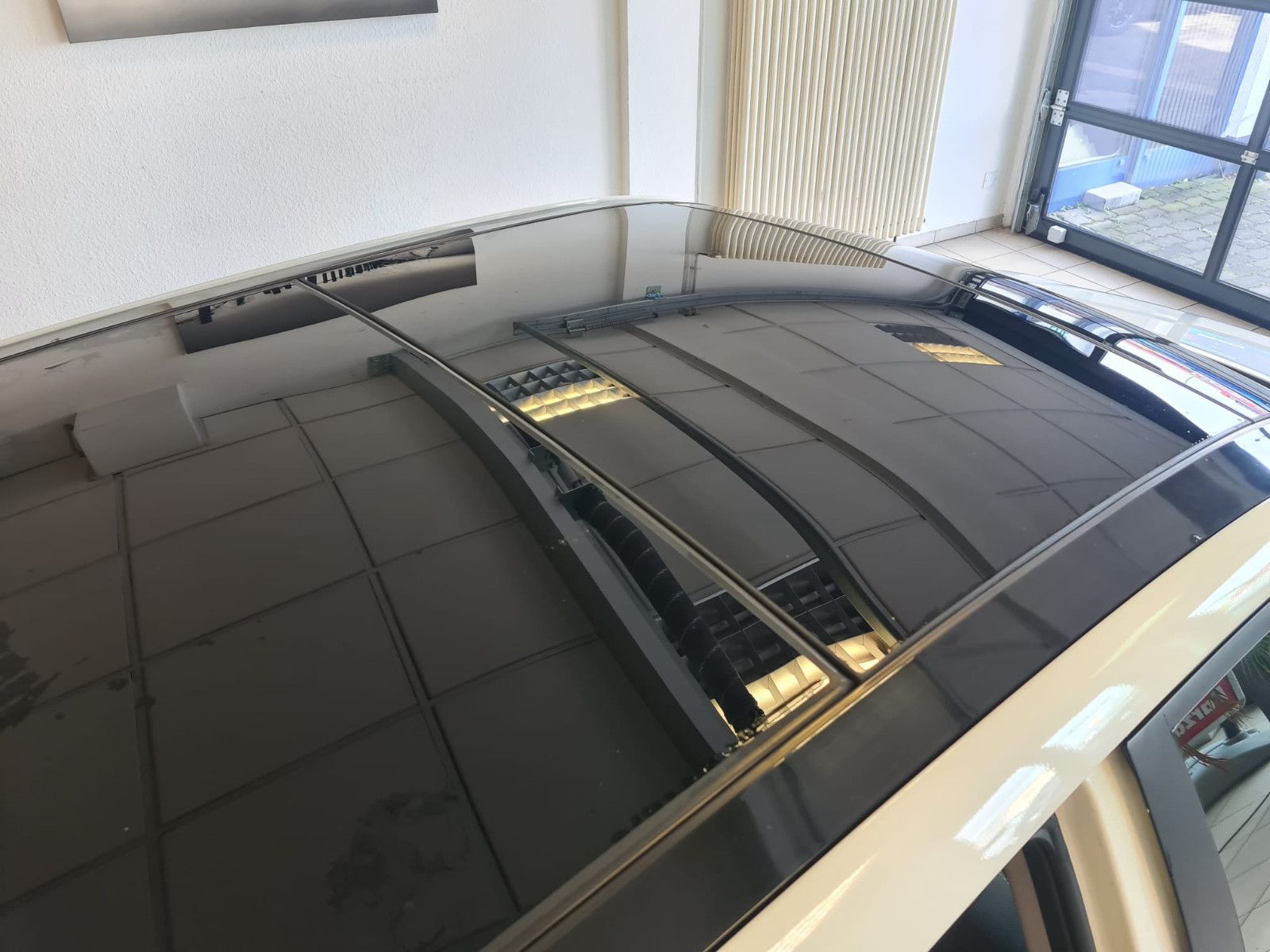 Fahrzeugabbildung Hyundai i20 Style / KLIMA / PANORAMADACH/GARANTIE