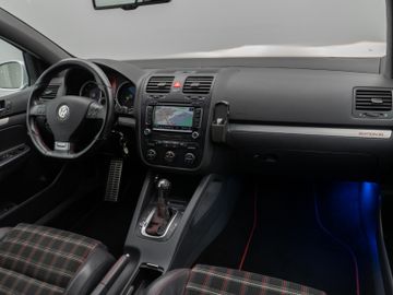 Fahrzeugabbildung Volkswagen Golf V GTI Edition 30 Navi Soundsystem Standhzg