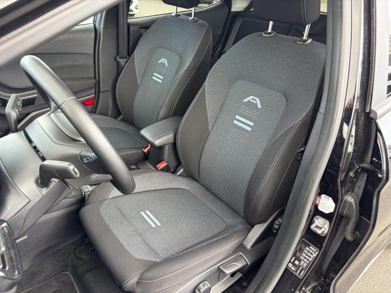 Ford Fiesta Active X AUTOMATIK ACC LED foto 9