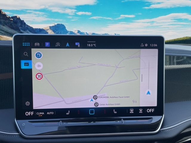 Volkswagen Passat Business DSG Navi LED AHK Kamera 360 ACC foto 19