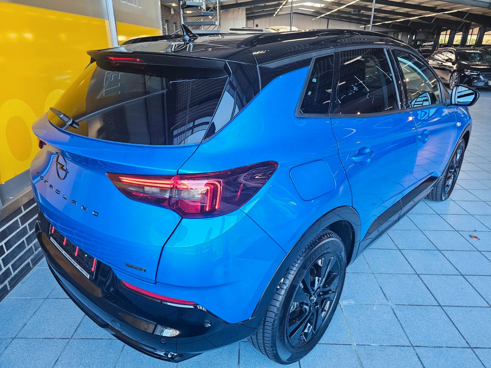 Opel Grandland (X) GS Line Plug-in-Hybrid 360°Kamera imagem 3