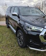 Toyota Hilux Automatik, noch unter Garantie - gebrauchte Toyota Hilux aus dem Jahr 2021