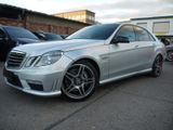 Mercedes-Benz E 63 AMG Performance/Schiebedach - Mercedes-Benz aus 2009: AMG