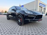 Porsche Cayenne Turbo,BiXenon,Stdhz,Bose,RCam,Voll!! - Porsche Gebrauchtwagen in Leipzig