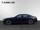 BMW 520 d xDrive M Sport ACC 360 Kamera e-Sitze HUD - : Schwarz, Ambiente-Beleuchtung