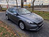 Volvo V40  2,0 d 88 kw  Klima  / Navi / 6.Gang