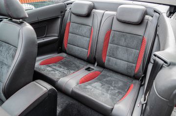 Fahrzeugabbildung Volkswagen Golf VI Cabriolet  |NAVI|KLIMAAUTOM.|1.HAND