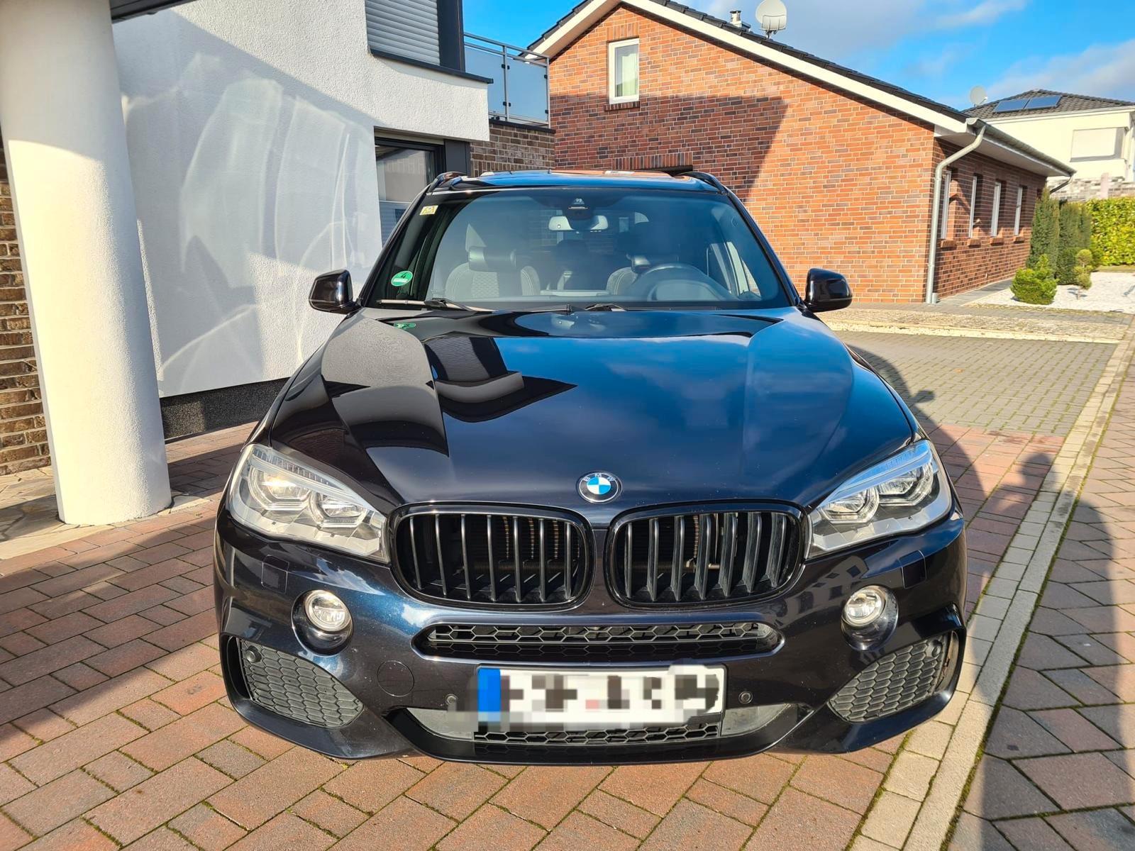 BMW X5 xDrive 30 d M-Paket Alcantara Abs. VOLL