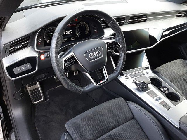 Fahrzeugabbildung Audi A6 Avant S line 55TFSIe quattro Matrix HeadUp